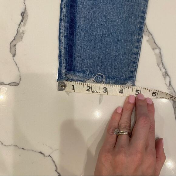 Mother Stunner Zip Ankle Step Fray in Light Kitty Racer Blue Denim Jeans size 25 - Picture 12 of 12